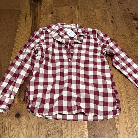 NWT J.Crew Perfect Fit Women’s Red Plaid Button Down Size S - Picture 1 of 7